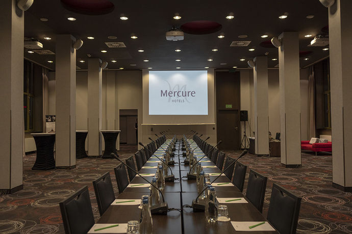 Imagen de los interiores del Hotel Mercure Warszawa Grand. Foto 11