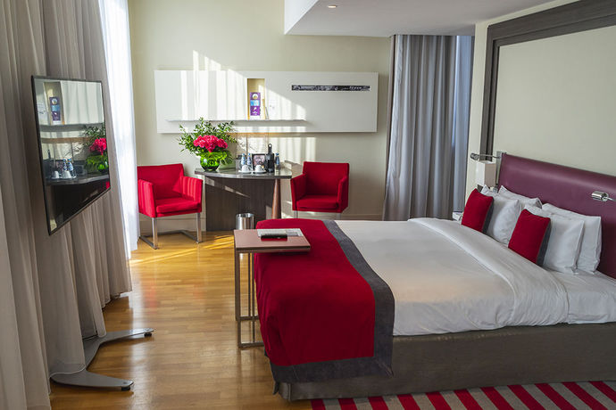 Imagen de la habitación del Hotel Mercure Warszawa Grand. Foto 8