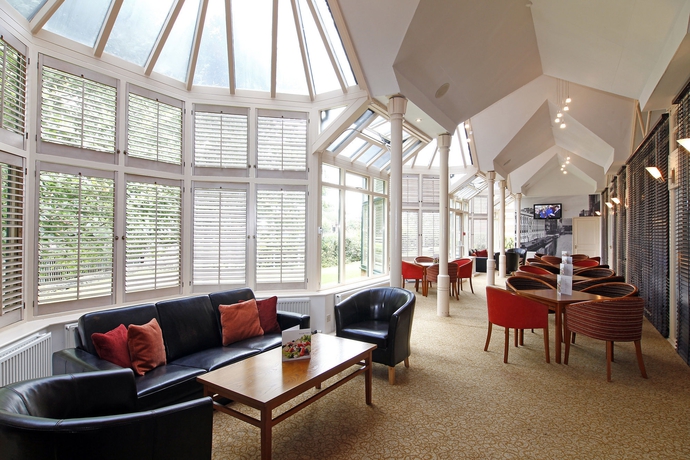 Imagen de los interiores del Hotel Mercure Wigan Oak. Foto 10