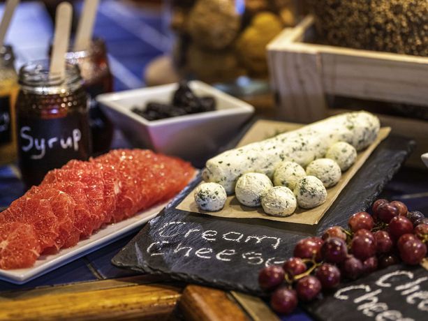 Imagen del bar/restaurante del Hotel Mercure Windhoek. Foto 2