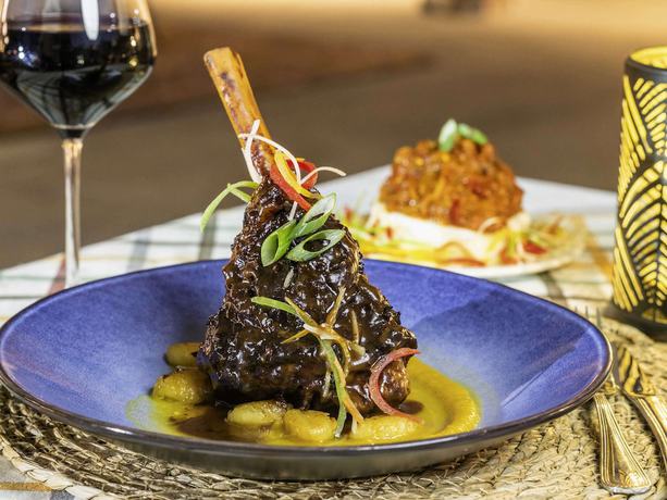 Imagen del bar/restaurante del Hotel Mercure Windhoek. Foto 8