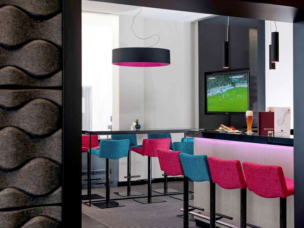 Imagen del bar/restaurante del Hotel Mercure Wuerzburg Am Mainufer. Foto 5