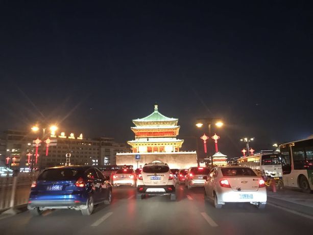 Imagen de los exteriores del Hotel Mercure Xi'an Downtown. Foto 7