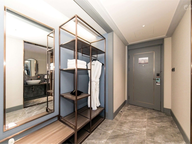 Imagen de la habitación del Hotel Mercure Xian Qujiang. Foto 18
