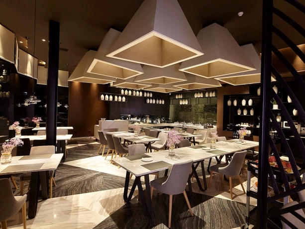 Imagen del bar/restaurante del Hotel Mercure Yangzhou Dongguan Street. Foto 5