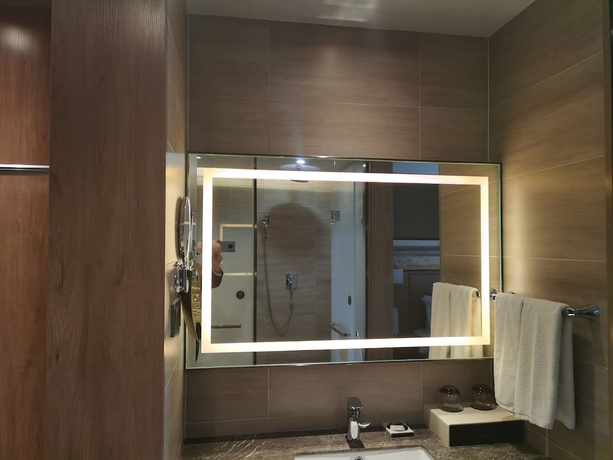 Imagen de la habitación del Hotel Mercure Yantai Golden Beach. Foto 15