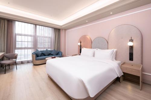 Imagen general del Hotel Mercure Yixing Wanda Plaza. Foto 1
