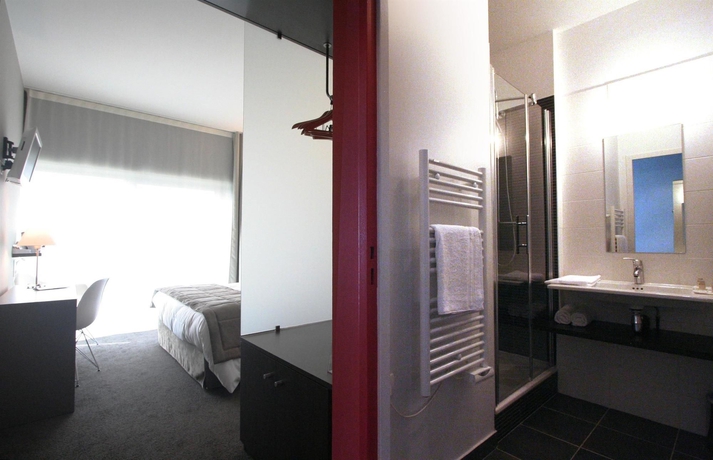 Imagen de la habitación del Hotel Mercure Zénith Nantes Saint-Herblain Hotel. Foto 8