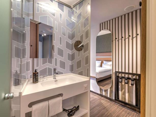 Imagen de la habitación del Hotel Mercure Z&uuml;rich City. Foto 7