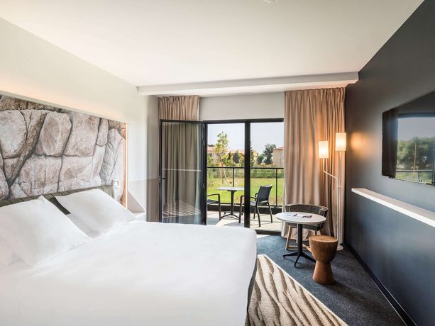 Imagen de la habitación del Hotel Mercure and Spa Bastia Biguglia. Foto 17