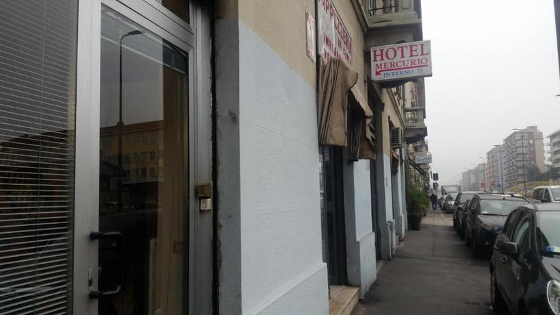 Imagen de los exteriores del Hotel Mercurio. Foto 10