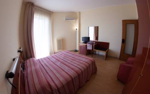 Imagen de la habitación del Hotel Mercurio, Mercogliano. Foto 5