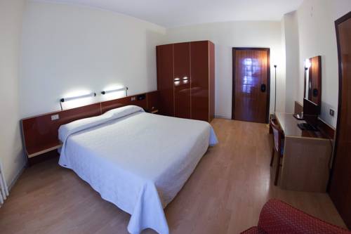 Imagen de la habitación del Hotel Mercurio, Mercogliano. Foto 7