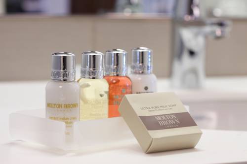 Imagen de la habitación del Hotel Mere. Foto 7