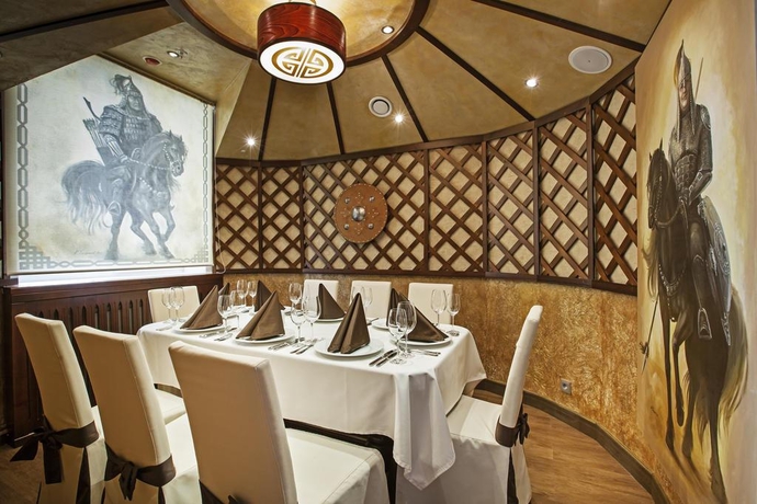 Imagen general del Hotel Mergen Bator. Foto 10