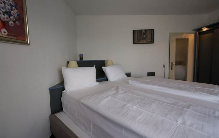 Imagen de la habitación del Hotel Merian. Foto 15