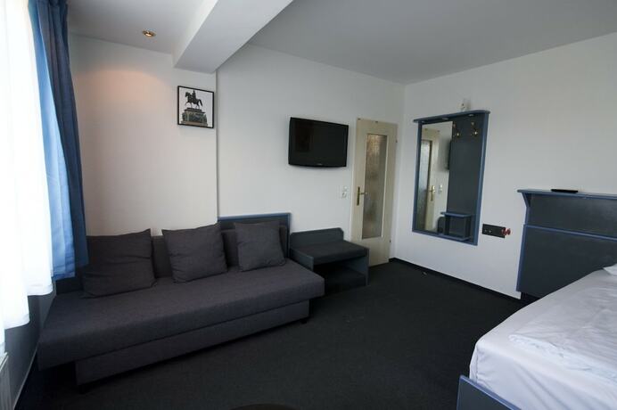 Imagen de la habitación del Hotel Merian. Foto 18