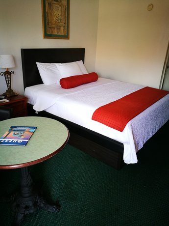 Imagen de la habitación del Hotel Merida Inn and Suites. Foto 4