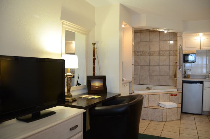 Imagen de la habitación del Hotel Merida Inn and Suites. Foto 15