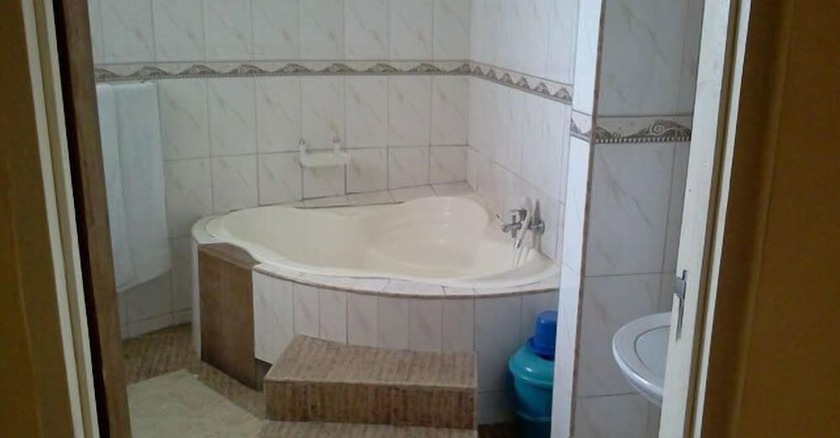 Imagen de la habitación del Hotel Meridian Drive. Foto 9