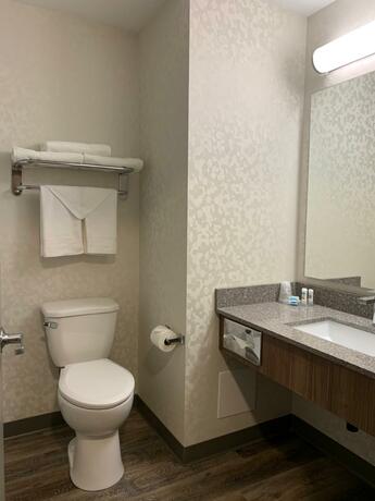 Imagen general del Hotel Meridian Inn & Suites Regina Airport. Foto 4