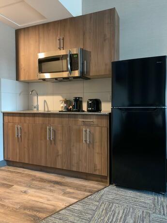 Imagen general del Hotel Meridian Inn & Suites Regina Airport. Foto 8