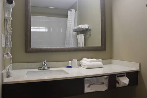 Imagen de la habitación del Hotel Meridian Inn and Suites Lloydminster. Foto 3