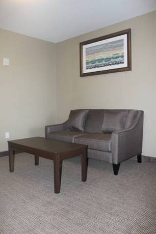 Imagen de la habitación del Hotel Meridian Inn and Suites Lloydminster. Foto 6