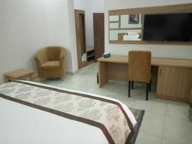 Imagen de la habitación del Hotel Meridian Lodge And Resort. Foto 18