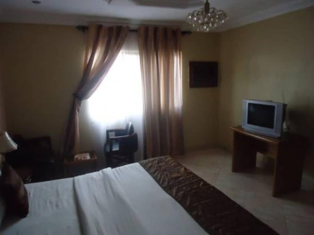 Imagen de la habitación del Hotel Meridian Lodge hotels and resorts. Foto 11