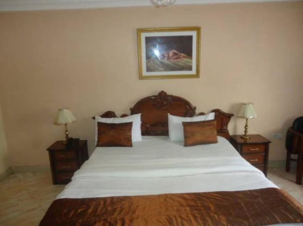 Imagen de la habitación del Hotel Meridian Lodge hotels and resorts. Foto 16