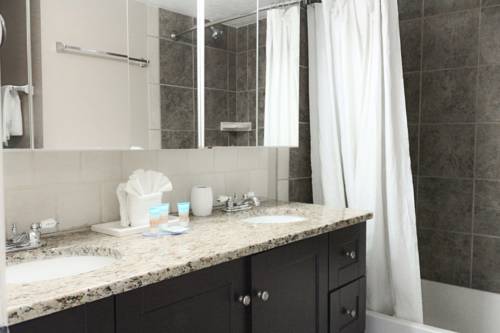 Imagen de la habitación del Hotel Meridian Plaza By Beach Vacations. Foto 6