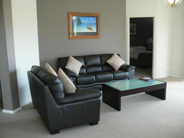 Imagen general del Hotel Meridian Resort Beachside. Foto 10