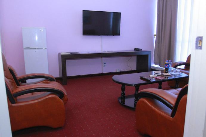 Imagen de la habitación del Hotel Meridian, Termez. Foto 10