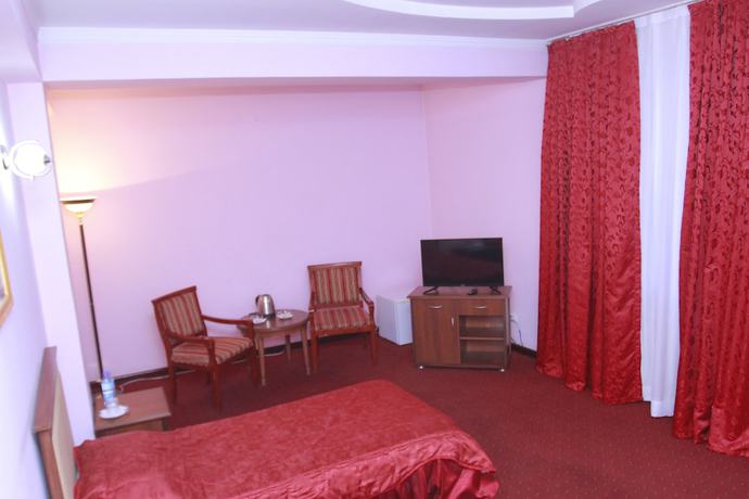 Imagen de la habitación del Hotel Meridian, Termez. Foto 16