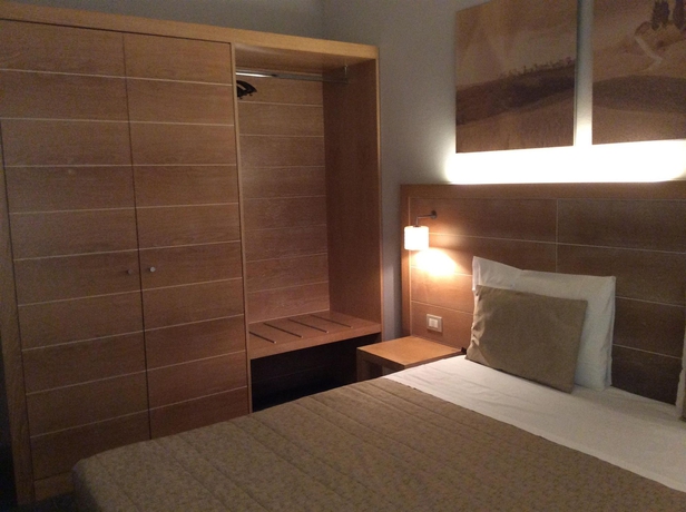 Imagen de la habitación del Hotel Meridiana Country. Foto 4