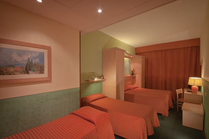 Imagen de la habitación del Hotel Meridiana, Florencia. Foto 8