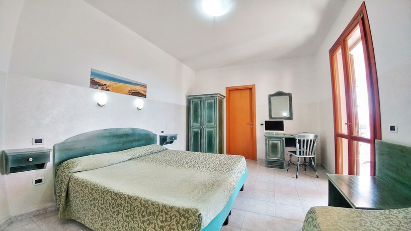 Imagen de la habitación del Hotel Meridiana, Guspini. Foto 4