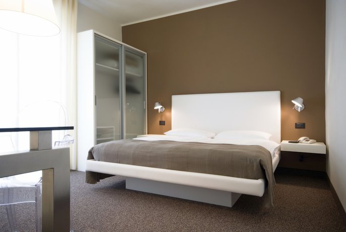 Imagen de la habitación del Hotel Meridiana, Malcesine. Foto 2