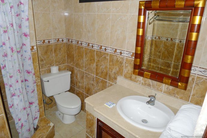 Imagen de la habitación del Hotel Meridiana Residence. Foto 10