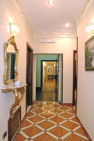 Imagen de los interiores del Hotel Meridiana, Roma. Foto 13