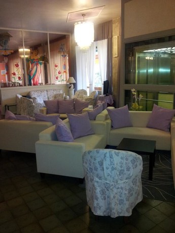 Imagen de los interiores del Hotel Meridiana, Salsomaggiore Terme. Foto 19