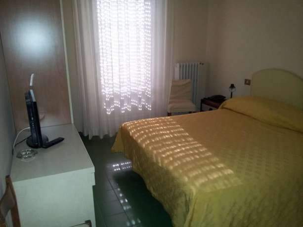 Imagen de la habitación del Hotel Meridiana, Salsomaggiore Terme. Foto 12