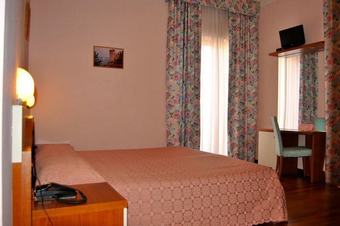 Imagen general del Hotel Meridiana, Sirmione. Foto 9