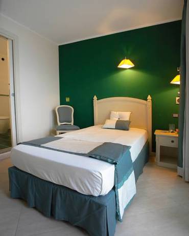 Imagen de la habitación del Hotel Meridiana Taormina. Foto 10