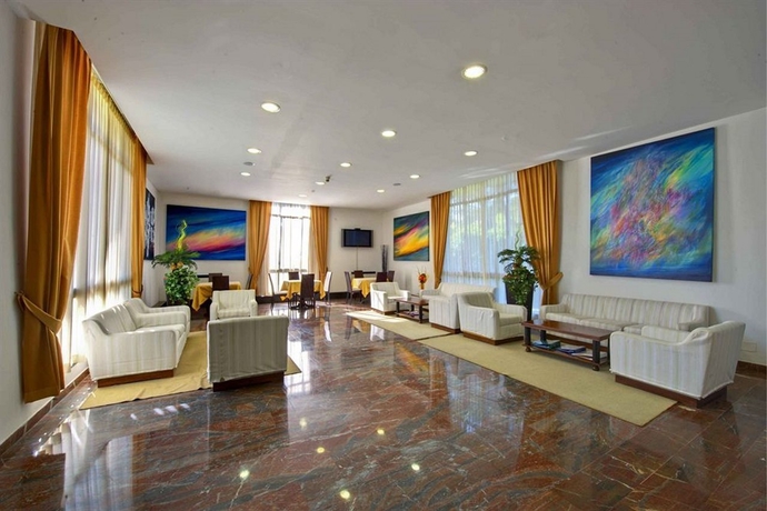 Imagen general del Hotel Meridianus. Foto 1