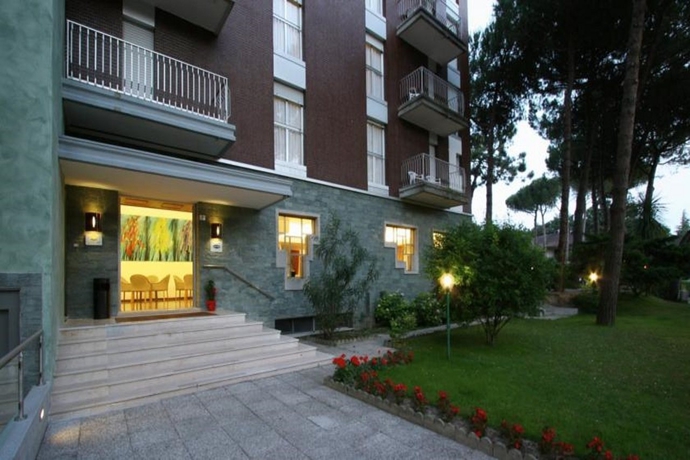 Imagen general del Hotel Meridianus. Foto 7