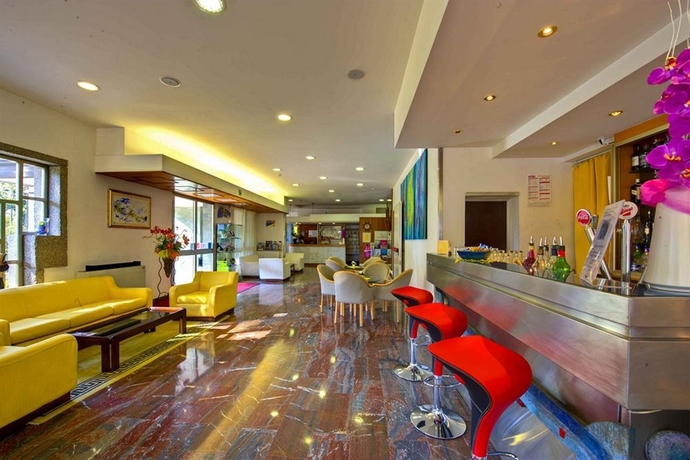 Imagen general del Hotel Meridianus. Foto 13