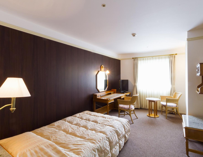 Imagen general del Hotel Merieges. Foto 13