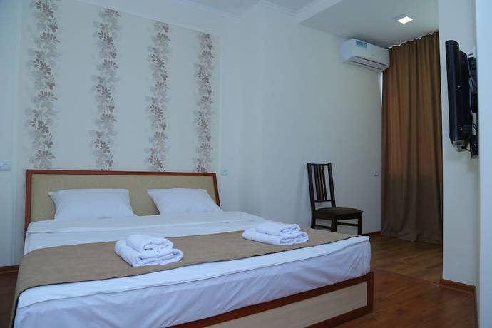 Imagen de la habitación del Hotel Merien. Foto 16
